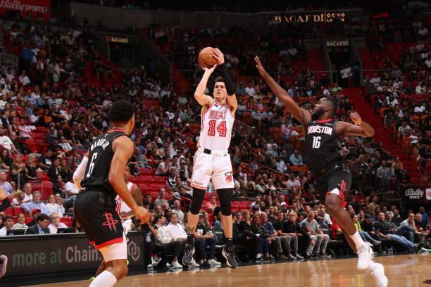 球28投仅 球28投仅