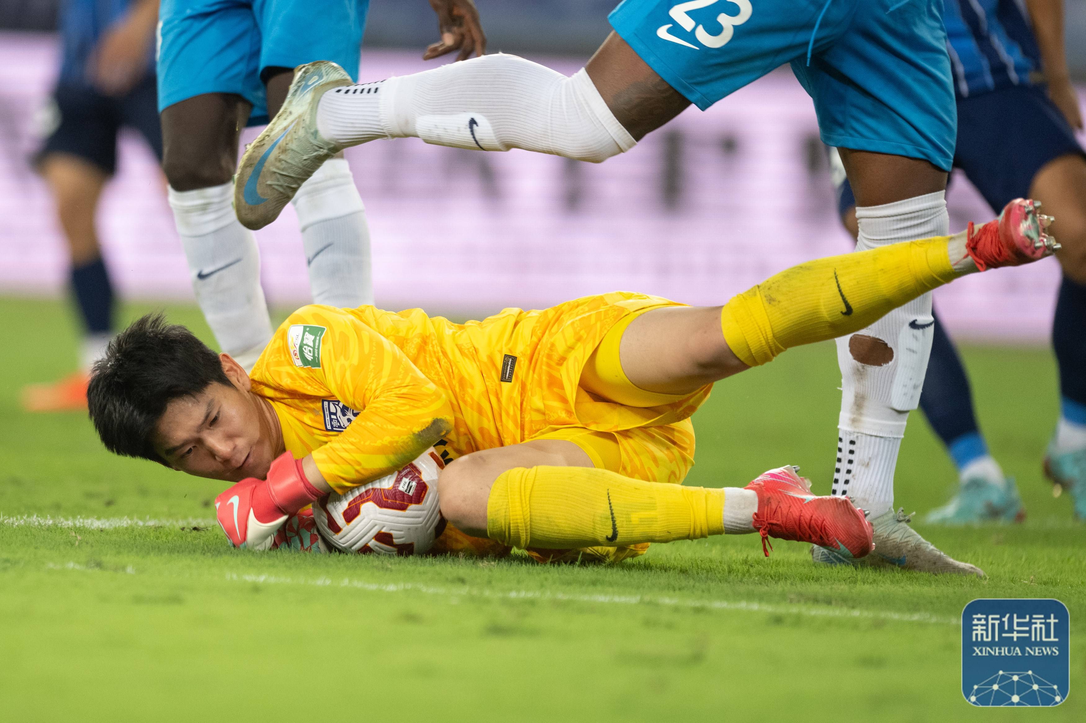 主教练对他 主教练对他